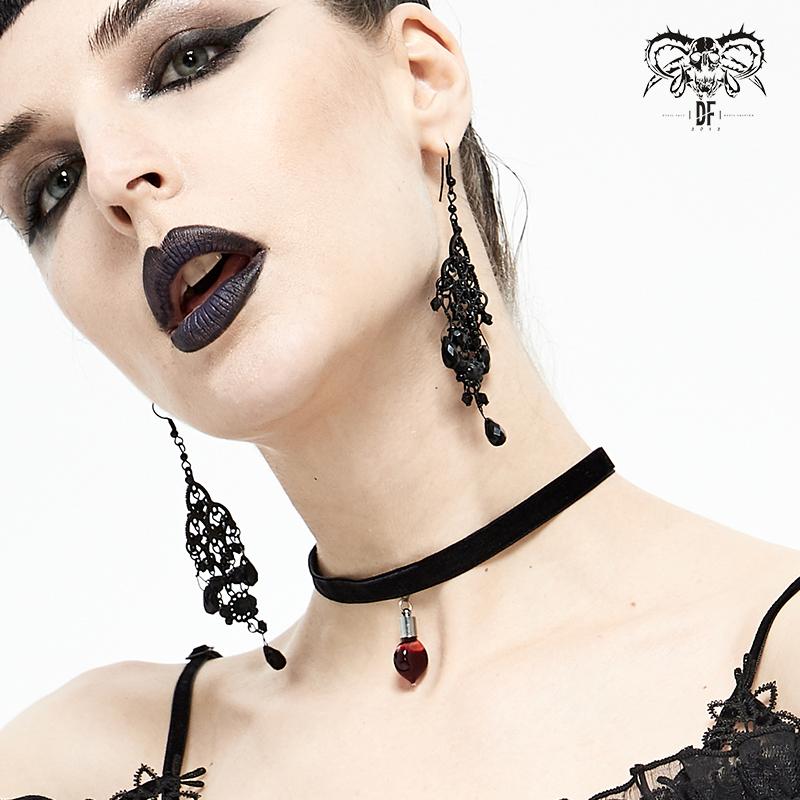 Vial of Blood' Gothic Choker – DevilFashion Official